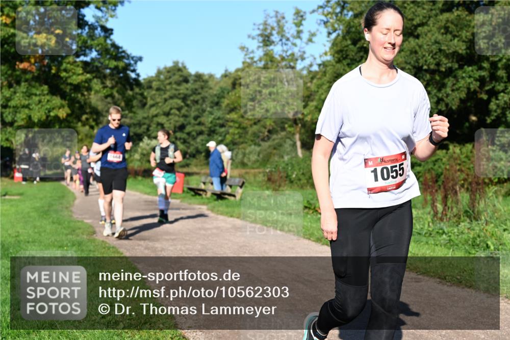 27.09.2026 - 35. Volkslauf durch das schöne Alstertal Dr. Thomas Lammeyer http://msf.ph/oto/10562303 27.09.2026 10:07:31 Laufen 1664, 1055 meine-sportfotos.de