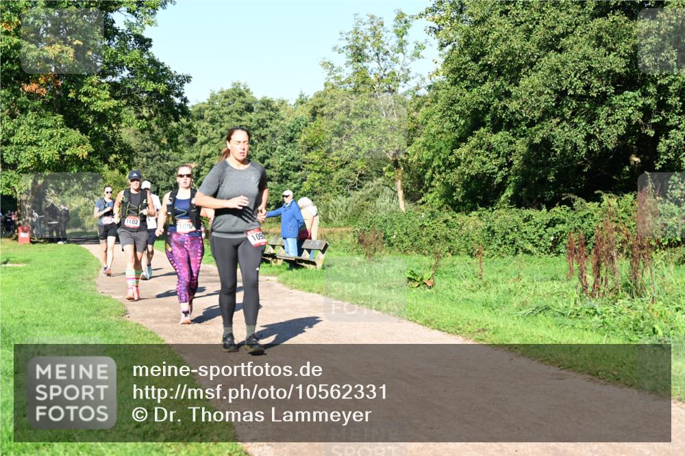 27.09.2026 - 35. Volkslauf durch das schöne Alstertal Dr. Thomas Lammeyer http://msf.ph/oto/10562331 27.09.2026 10:07:41 Laufen 1102, 108, 109 meine-sportfotos.de