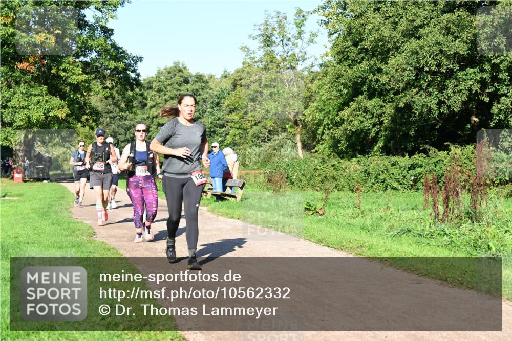 27.09.2026 - 35. Volkslauf durch das schöne Alstertal Dr. Thomas Lammeyer http://msf.ph/oto/10562332 27.09.2026 10:07:41 Laufen 102, 1087, 109 meine-sportfotos.de