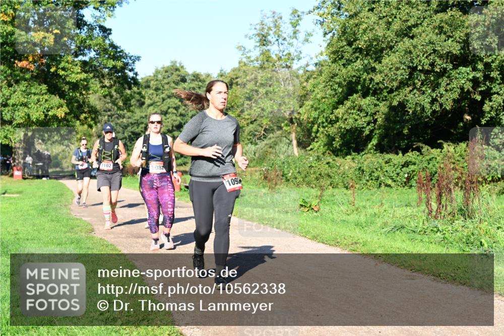 27.09.2026 - 35. Volkslauf durch das schöne Alstertal Dr. Thomas Lammeyer http://msf.ph/oto/10562338 27.09.2026 10:07:42 Laufen 1102, 1087, 109 meine-sportfotos.de