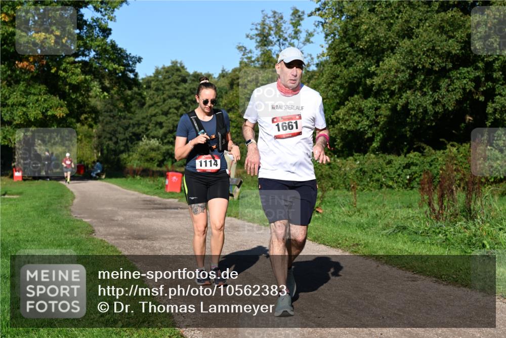 27.09.2026 - 35. Volkslauf durch das schöne Alstertal Dr. Thomas Lammeyer http://msf.ph/oto/10562383 27.09.2026 10:07:50 Laufen 1114, 1661 meine-sportfotos.de