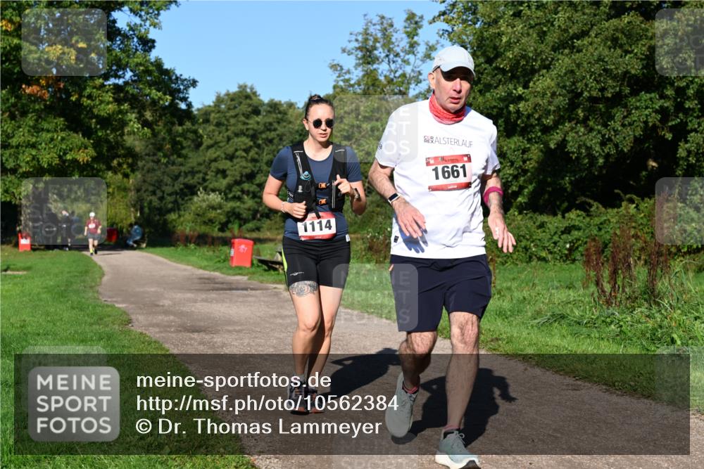 27.09.2026 - 35. Volkslauf durch das schöne Alstertal Dr. Thomas Lammeyer http://msf.ph/oto/10562384 27.09.2026 10:07:50 Laufen 1661, 1114 meine-sportfotos.de