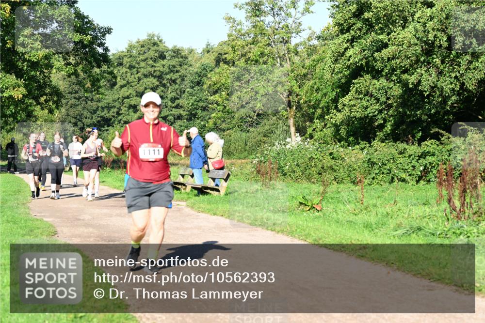 27.09.2026 - 35. Volkslauf durch das schöne Alstertal Dr. Thomas Lammeyer http://msf.ph/oto/10562393 27.09.2026 10:08:08 Laufen 1111 meine-sportfotos.de