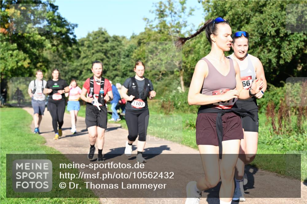 27.09.2026 - 35. Volkslauf durch das schöne Alstertal Dr. Thomas Lammeyer http://msf.ph/oto/10562432 27.09.2026 10:08:17 Laufen 1107, 66 meine-sportfotos.de