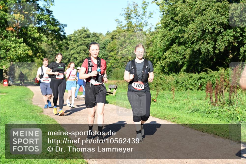 27.09.2026 - 35. Volkslauf durch das schöne Alstertal Dr. Thomas Lammeyer http://msf.ph/oto/10562439 27.09.2026 10:08:18 Laufen 1091, 1109, 1660, 1107 meine-sportfotos.de