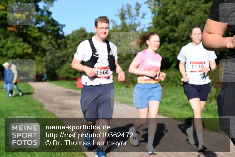 27.09.2026 - 35. Volkslauf durch das schöne Alstertal Dr. Thomas Lammeyer http://msf.ph/oto/10562472 27.09.2026 10:08:23 Laufen 1110, 1660 meine-sportfotos.de