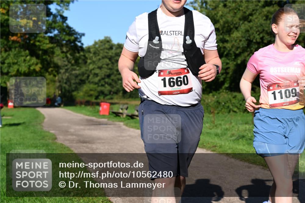 27.09.2026 - 35. Volkslauf durch das schöne Alstertal Dr. Thomas Lammeyer http://msf.ph/oto/10562480 27.09.2026 10:08:24 Laufen 1660, 1109 meine-sportfotos.de