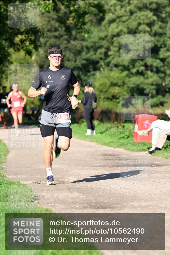 27.09.2026 - 35. Volkslauf durch das schöne Alstertal Dr. Thomas Lammeyer http://msf.ph/oto/10562490 27.09.2026 10:23:47 Laufen 2, 2384 meine-sportfotos.de