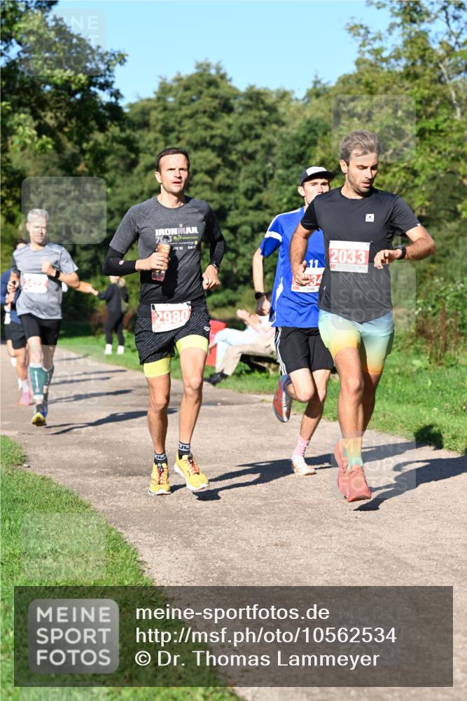 27.09.2026 - 35. Volkslauf durch das schöne Alstertal Dr. Thomas Lammeyer http://msf.ph/oto/10562534 27.09.2026 10:23:58 Laufen 2980, 311, 2033 meine-sportfotos.de