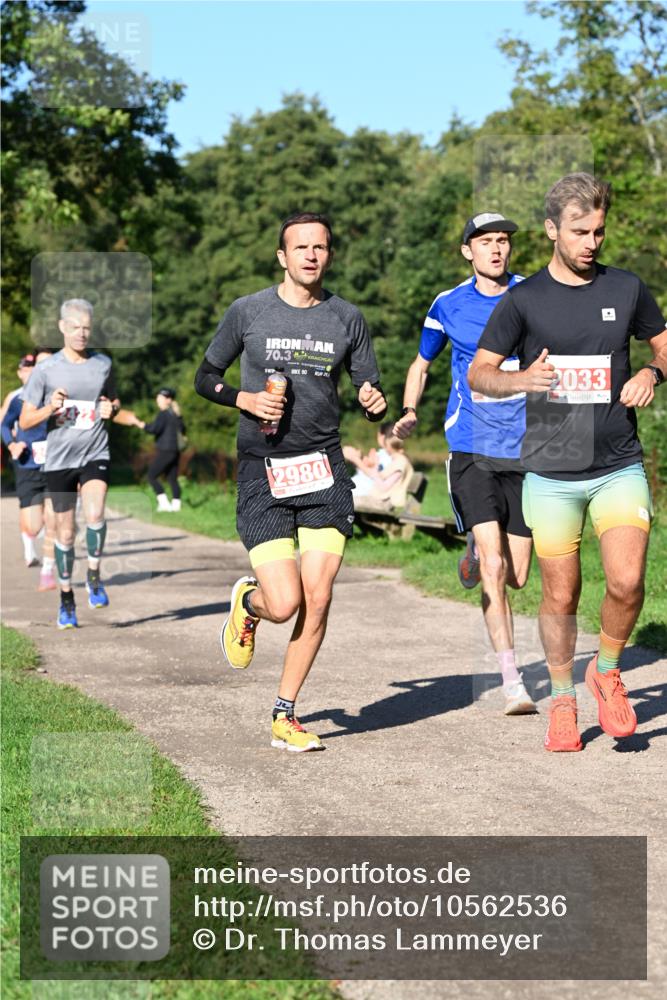 27.09.2026 - 35. Volkslauf durch das schöne Alstertal Dr. Thomas Lammeyer http://msf.ph/oto/10562536 27.09.2026 10:23:58 Laufen 70, 3, 90, 033, 2980 meine-sportfotos.de