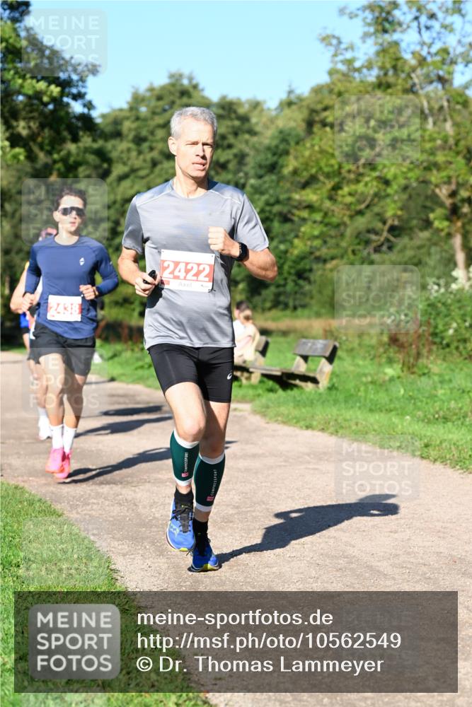 27.09.2026 - 35. Volkslauf durch das schöne Alstertal Dr. Thomas Lammeyer http://msf.ph/oto/10562549 27.09.2026 10:24:00 Laufen 2438, 2422 meine-sportfotos.de