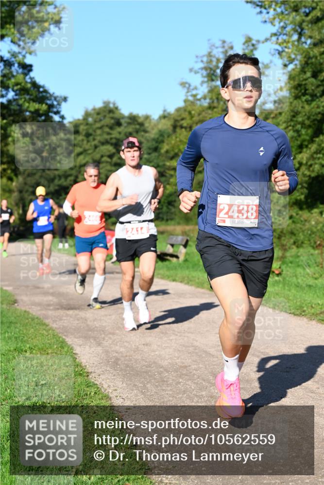 27.09.2026 - 35. Volkslauf durch das schöne Alstertal Dr. Thomas Lammeyer http://msf.ph/oto/10562559 27.09.2026 10:24:03 Laufen 2414, 2438 meine-sportfotos.de