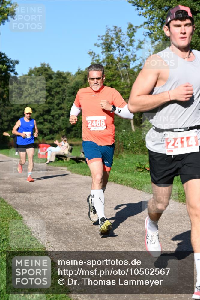 27.09.2026 - 35. Volkslauf durch das schöne Alstertal Dr. Thomas Lammeyer http://msf.ph/oto/10562567 27.09.2026 10:24:04 Laufen 2466, 2414 meine-sportfotos.de