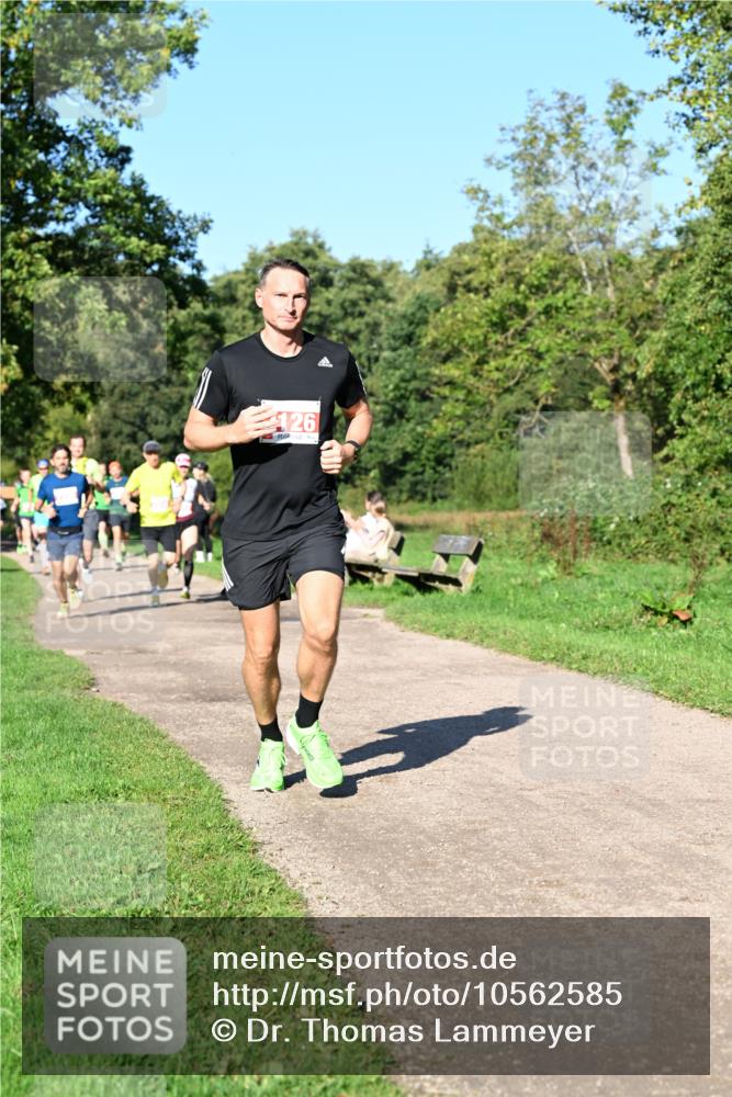 27.09.2026 - 35. Volkslauf durch das schöne Alstertal Dr. Thomas Lammeyer http://msf.ph/oto/10562585 27.09.2026 10:24:10 Laufen 126 meine-sportfotos.de