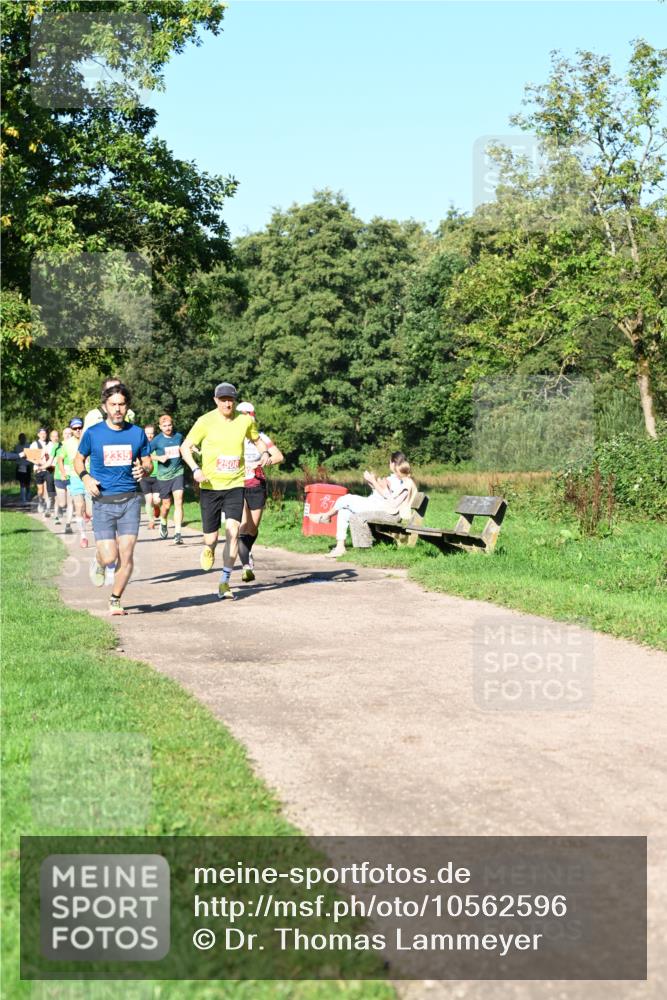 27.09.2026 - 35. Volkslauf durch das schöne Alstertal Dr. Thomas Lammeyer http://msf.ph/oto/10562596 27.09.2026 10:24:12 Laufen 2335, 2508 meine-sportfotos.de