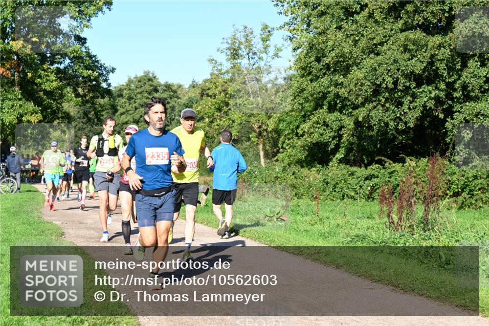 27.09.2026 - 35. Volkslauf durch das schöne Alstertal Dr. Thomas Lammeyer http://msf.ph/oto/10562603 27.09.2026 10:24:15 Laufen 2950, 2335, 508 meine-sportfotos.de