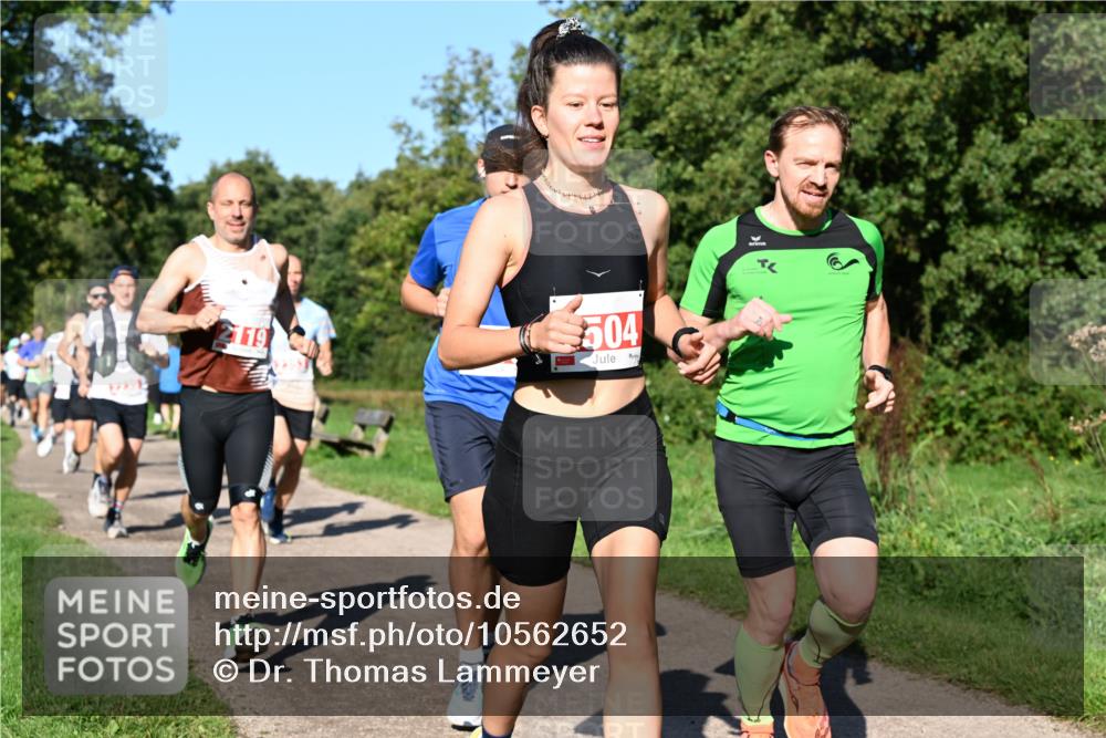 27.09.2026 - 35. Volkslauf durch das schöne Alstertal Dr. Thomas Lammeyer http://msf.ph/oto/10562652 27.09.2026 10:24:22 Laufen 2238, 119, 504 meine-sportfotos.de