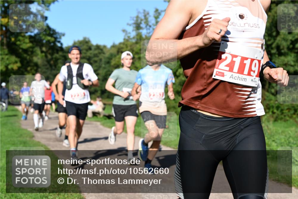 27.09.2026 - 35. Volkslauf durch das schöne Alstertal Dr. Thomas Lammeyer http://msf.ph/oto/10562660 27.09.2026 10:24:24 Laufen 2359, 2119 meine-sportfotos.de