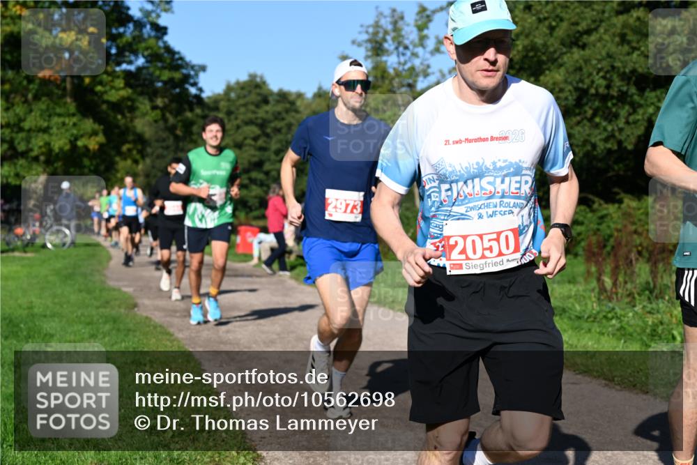 27.09.2026 - 35. Volkslauf durch das schöne Alstertal Dr. Thomas Lammeyer http://msf.ph/oto/10562698 27.09.2026 10:24:33 Laufen 2973, 21, 26, 2050, 100 meine-sportfotos.de
