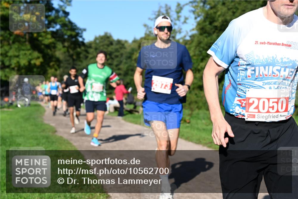 27.09.2026 - 35. Volkslauf durch das schöne Alstertal Dr. Thomas Lammeyer http://msf.ph/oto/10562700 27.09.2026 10:24:33 Laufen 026, 21, 2973, 2050 meine-sportfotos.de
