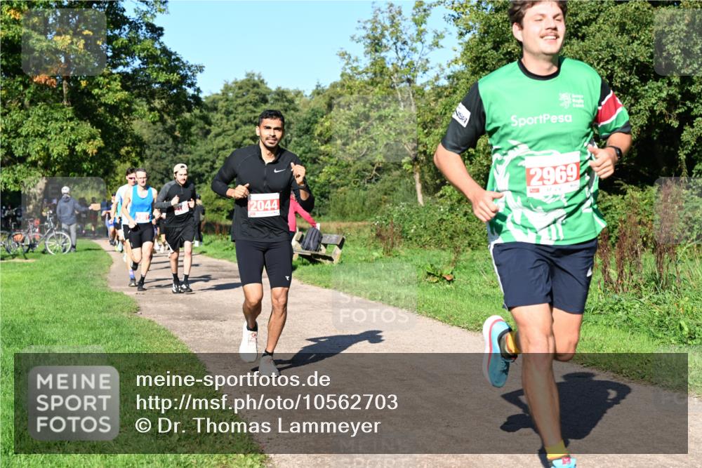 27.09.2026 - 35. Volkslauf durch das schöne Alstertal Dr. Thomas Lammeyer http://msf.ph/oto/10562703 27.09.2026 10:24:35 Laufen 2044, 2969 meine-sportfotos.de
