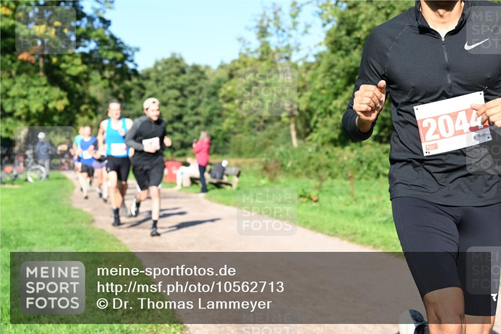 27.09.2026 - 35. Volkslauf durch das schöne Alstertal Dr. Thomas Lammeyer http://msf.ph/oto/10562713 27.09.2026 10:24:36 Laufen 2044 meine-sportfotos.de