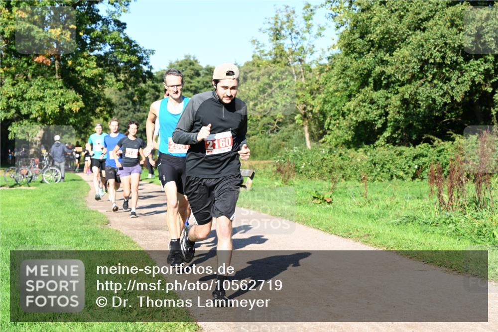 27.09.2026 - 35. Volkslauf durch das schöne Alstertal Dr. Thomas Lammeyer http://msf.ph/oto/10562719 27.09.2026 10:24:38 Laufen 2160 meine-sportfotos.de