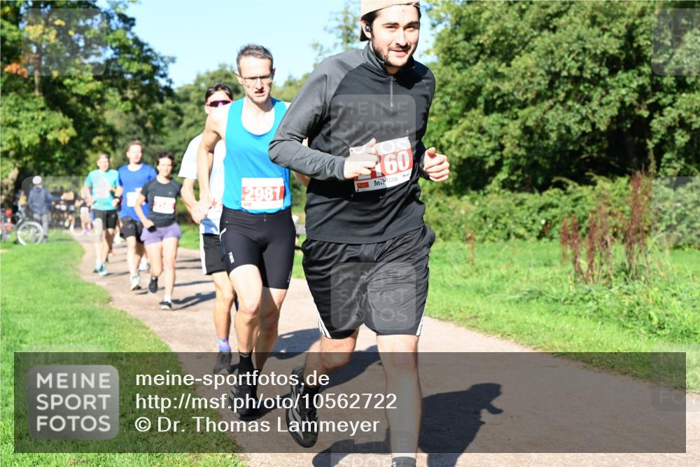 27.09.2026 - 35. Volkslauf durch das schöne Alstertal Dr. Thomas Lammeyer http://msf.ph/oto/10562722 27.09.2026 10:24:38 Laufen 2981, 60 meine-sportfotos.de