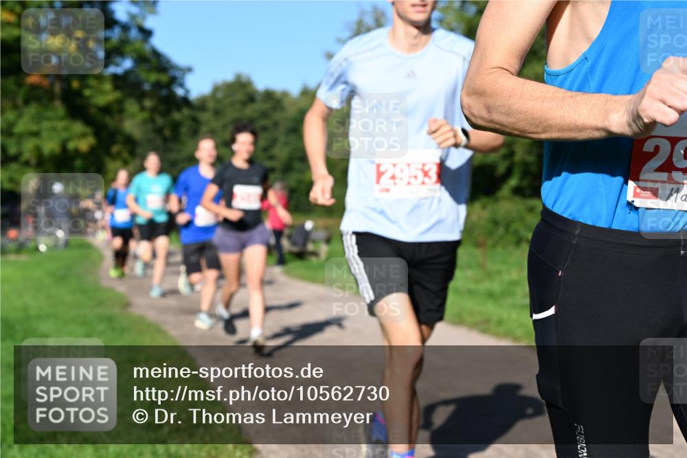 27.09.2026 - 35. Volkslauf durch das schöne Alstertal Dr. Thomas Lammeyer http://msf.ph/oto/10562730 27.09.2026 10:24:40 Laufen 2953, 29 meine-sportfotos.de