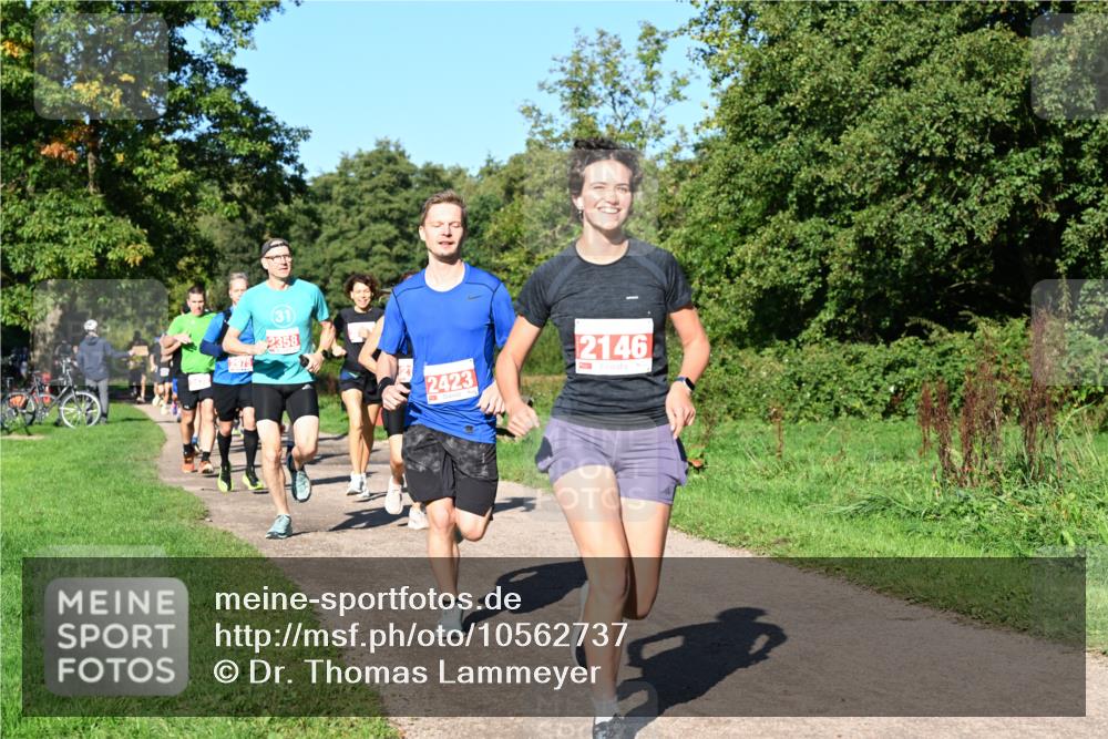 27.09.2026 - 35. Volkslauf durch das schöne Alstertal Dr. Thomas Lammeyer http://msf.ph/oto/10562737 27.09.2026 10:24:41 Laufen 31, 2358, 2423, 2146 meine-sportfotos.de