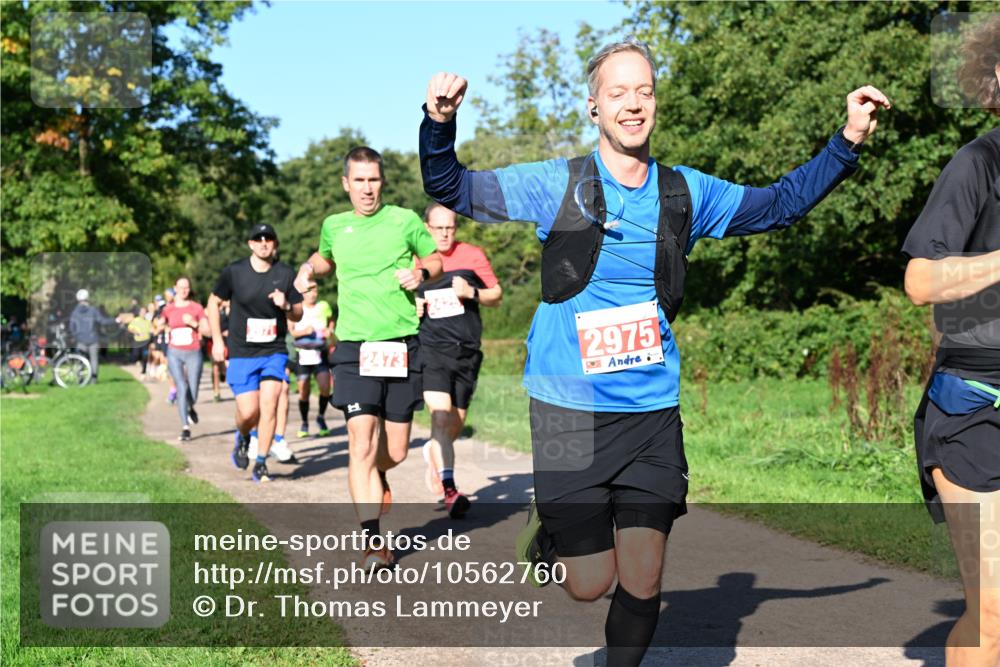 27.09.2026 - 35. Volkslauf durch das schöne Alstertal Dr. Thomas Lammeyer http://msf.ph/oto/10562760 27.09.2026 10:24:44 Laufen 2473, 2975 meine-sportfotos.de