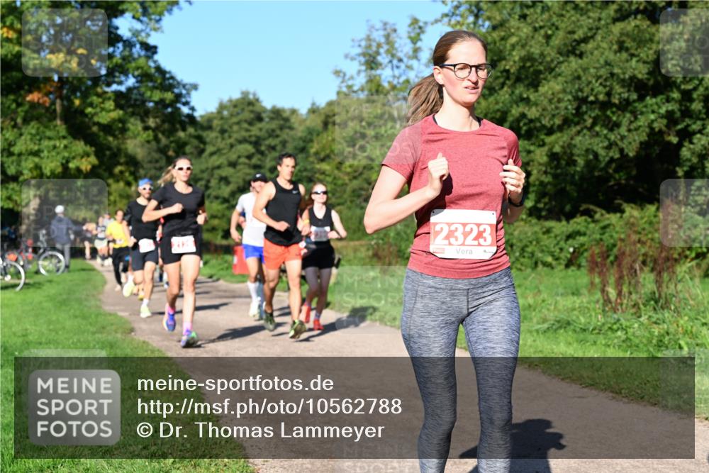 27.09.2026 - 35. Volkslauf durch das schöne Alstertal Dr. Thomas Lammeyer http://msf.ph/oto/10562788 27.09.2026 10:24:49 Laufen 2323 meine-sportfotos.de