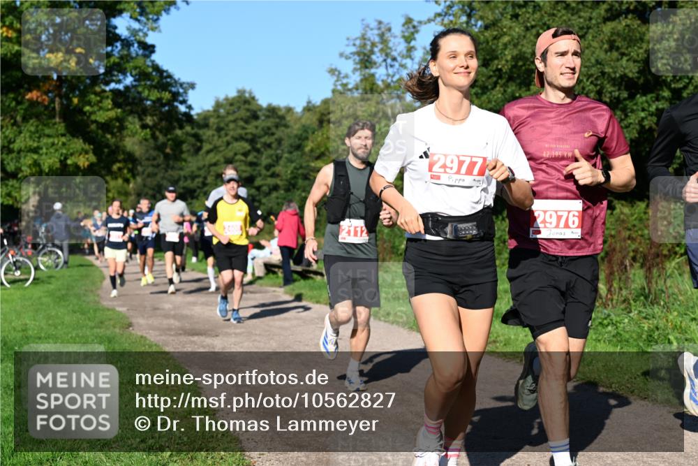 27.09.2026 - 35. Volkslauf durch das schöne Alstertal Dr. Thomas Lammeyer http://msf.ph/oto/10562827 27.09.2026 10:24:57 Laufen 2400, 2112, 29772, 42, 195, 2976 meine-sportfotos.de