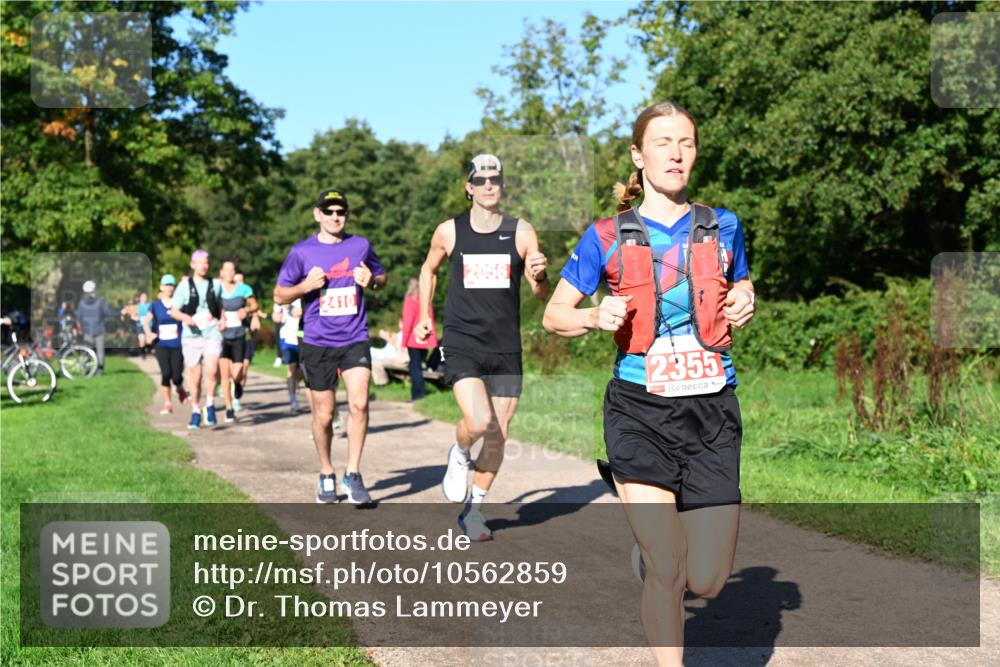 27.09.2026 - 35. Volkslauf durch das schöne Alstertal Dr. Thomas Lammeyer http://msf.ph/oto/10562859 27.09.2026 10:25:04 Laufen 2355 meine-sportfotos.de