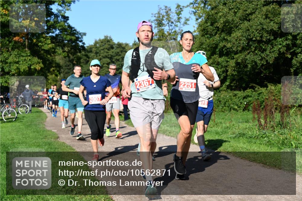 27.09.2026 - 35. Volkslauf durch das schöne Alstertal Dr. Thomas Lammeyer http://msf.ph/oto/10562871 27.09.2026 10:25:08 Laufen 2007, 2367, 2251, 18 meine-sportfotos.de