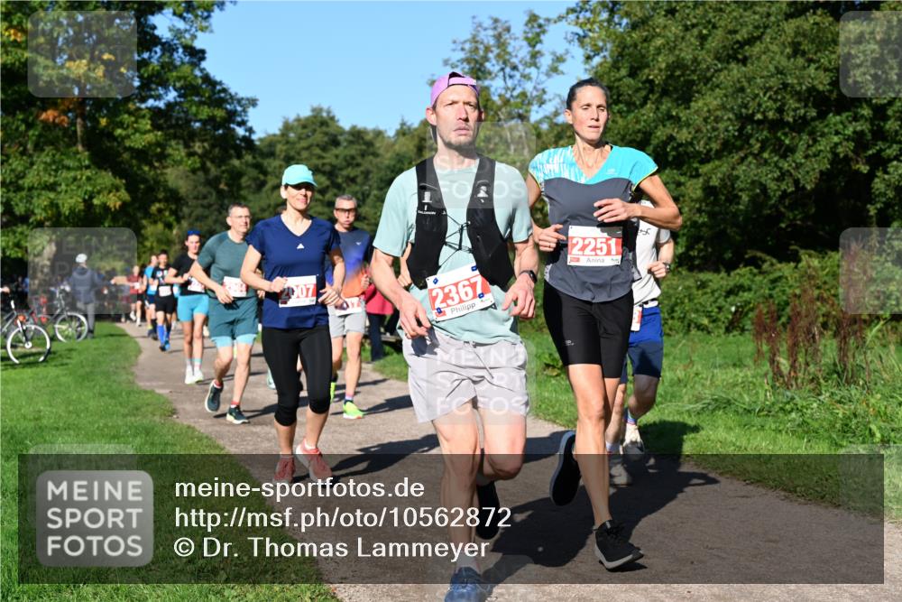 27.09.2026 - 35. Volkslauf durch das schöne Alstertal Dr. Thomas Lammeyer http://msf.ph/oto/10562872 27.09.2026 10:25:08 Laufen 2007, 2367, 2251 meine-sportfotos.de