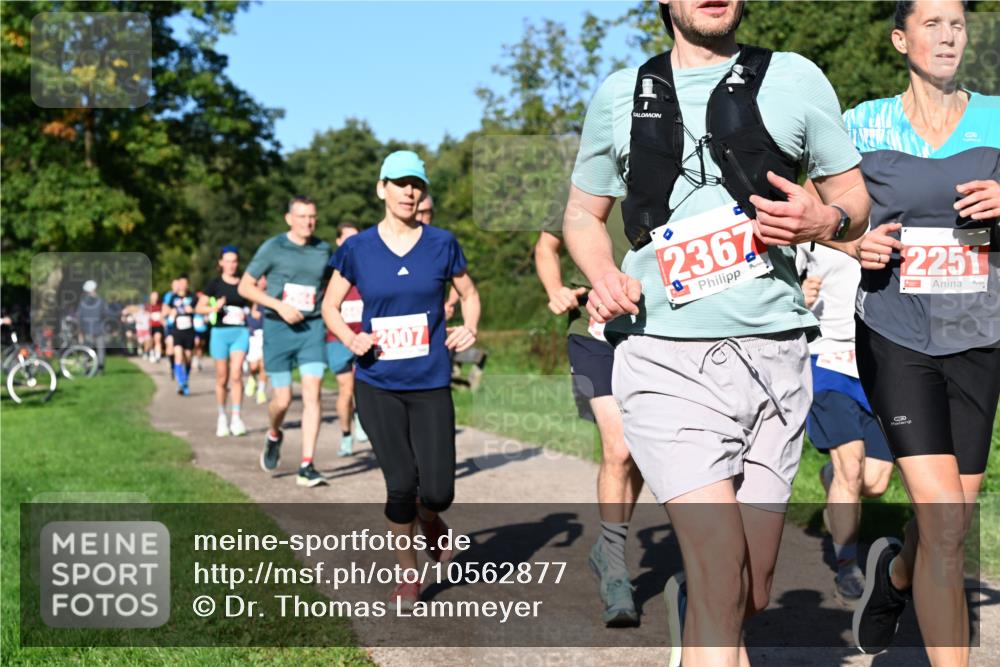 27.09.2026 - 35. Volkslauf durch das schöne Alstertal Dr. Thomas Lammeyer http://msf.ph/oto/10562877 27.09.2026 10:25:09 Laufen 2007, 2367, 2251 meine-sportfotos.de