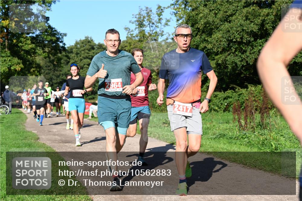 27.09.2026 - 35. Volkslauf durch das schöne Alstertal Dr. Thomas Lammeyer http://msf.ph/oto/10562883 27.09.2026 10:25:11 Laufen 2964, 45, 2417 meine-sportfotos.de