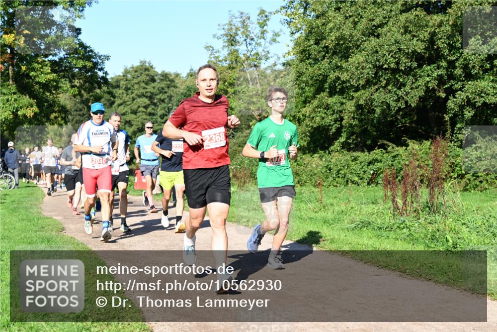 27.09.2026 - 35. Volkslauf durch das schöne Alstertal Dr. Thomas Lammeyer http://msf.ph/oto/10562930 27.09.2026 10:25:22 Laufen 2328, 2040, 2368 meine-sportfotos.de