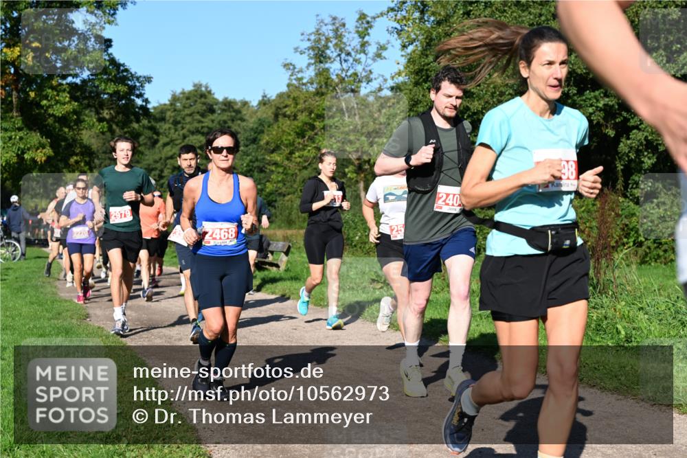 27.09.2026 - 35. Volkslauf durch das schöne Alstertal Dr. Thomas Lammeyer http://msf.ph/oto/10562973 27.09.2026 10:25:31 Laufen 2979, 2468, 240, 98 meine-sportfotos.de
