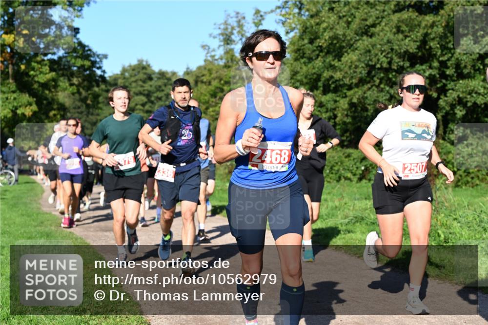 27.09.2026 - 35. Volkslauf durch das schöne Alstertal Dr. Thomas Lammeyer http://msf.ph/oto/10562979 27.09.2026 10:25:32 Laufen 336, 26, 2468, 2507 meine-sportfotos.de