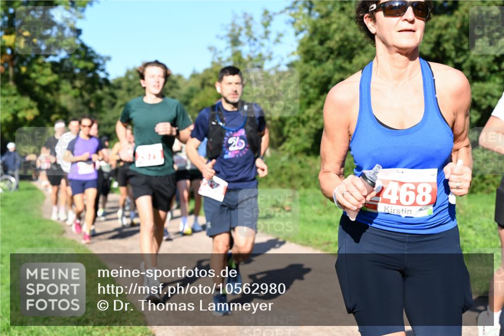 27.09.2026 - 35. Volkslauf durch das schöne Alstertal Dr. Thomas Lammeyer http://msf.ph/oto/10562980 27.09.2026 10:25:33 Laufen 26, 2468 meine-sportfotos.de
