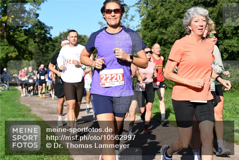 27.09.2026 - 35. Volkslauf durch das schöne Alstertal Dr. Thomas Lammeyer http://msf.ph/oto/10562997 27.09.2026 10:25:36 Laufen 2143, 2220, 210 meine-sportfotos.de