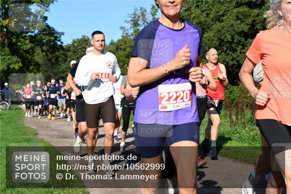 27.09.2026 - 35. Volkslauf durch das schöne Alstertal Dr. Thomas Lammeyer http://msf.ph/oto/10562999 27.09.2026 10:25:36 Laufen 141, 2220 meine-sportfotos.de