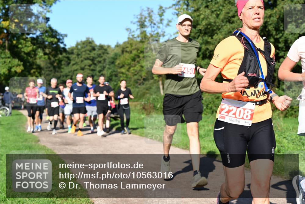 27.09.2026 - 35. Volkslauf durch das schöne Alstertal Dr. Thomas Lammeyer http://msf.ph/oto/10563016 27.09.2026 10:25:39 Laufen 450, 2208 meine-sportfotos.de