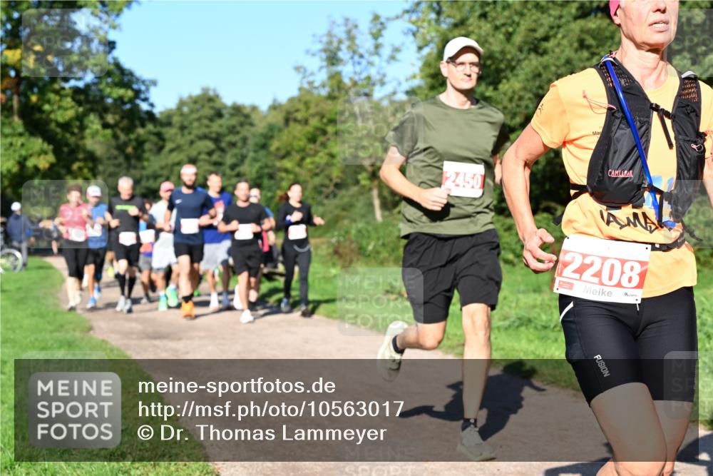 27.09.2026 - 35. Volkslauf durch das schöne Alstertal Dr. Thomas Lammeyer http://msf.ph/oto/10563017 27.09.2026 10:25:39 Laufen 2450, 30, 2208 meine-sportfotos.de