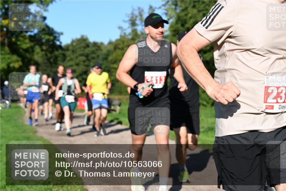 27.09.2026 - 35. Volkslauf durch das schöne Alstertal Dr. Thomas Lammeyer http://msf.ph/oto/10563066 27.09.2026 10:25:47 Laufen 23 meine-sportfotos.de
