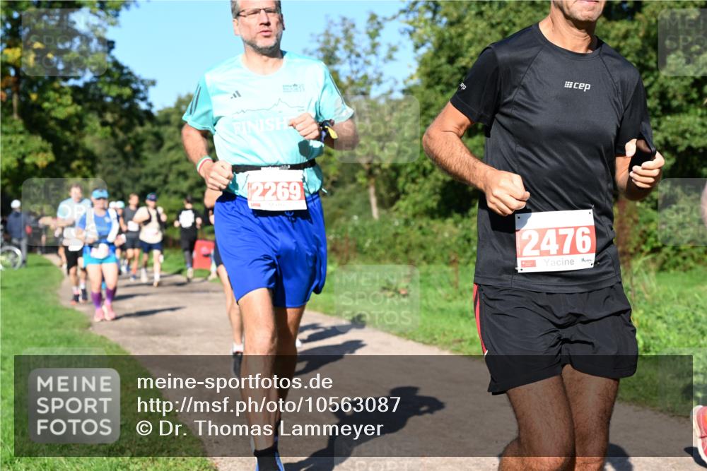 27.09.2026 - 35. Volkslauf durch das schöne Alstertal Dr. Thomas Lammeyer http://msf.ph/oto/10563087 27.09.2026 10:25:51 Laufen 2269, 2476 meine-sportfotos.de
