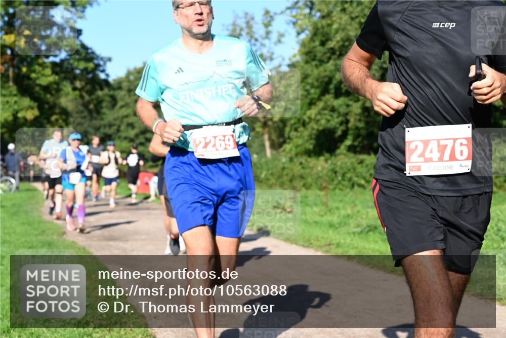 27.09.2026 - 35. Volkslauf durch das schöne Alstertal Dr. Thomas Lammeyer http://msf.ph/oto/10563088 27.09.2026 10:25:51 Laufen 2269, 2476 meine-sportfotos.de