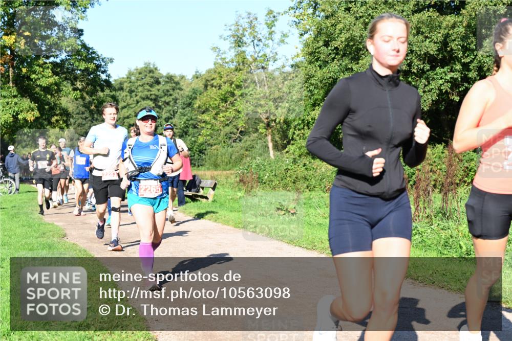 27.09.2026 - 35. Volkslauf durch das schöne Alstertal Dr. Thomas Lammeyer http://msf.ph/oto/10563098 27.09.2026 10:25:54 Laufen 2265 meine-sportfotos.de